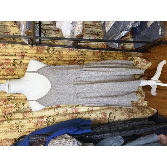 Z Supply Dresses & Skirts - Z Supply Cozy Gray Spaghetti Strap Dress